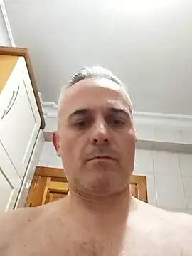 Snapshot of pussylove39 chatting on January 11, 6:24 pm pussylove39 online show from January 11, 6:24 pm