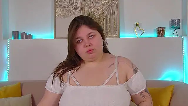 LillianKim online show from March 10, 6:34 pm