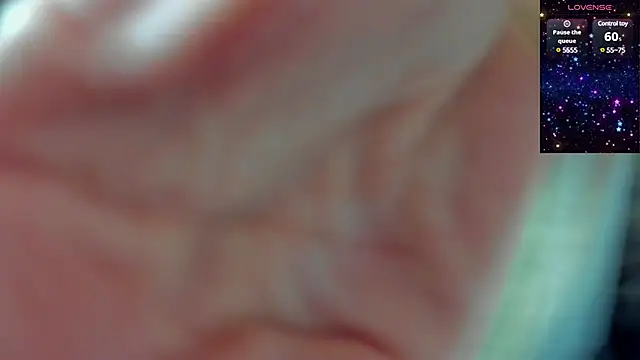 92yourbitch922 online show from March 7, 10:10 pm