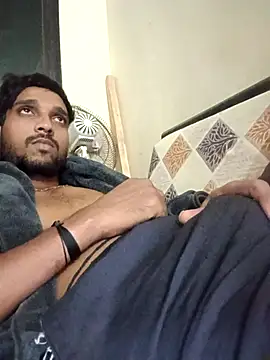 sushilbhosale667 online show from November 26, 7:04 pm