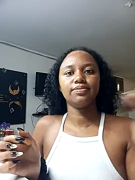 MAILYN ER online show from November 21, 1:21 pm