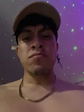 strongboy  online show from December 5, 3:48 am