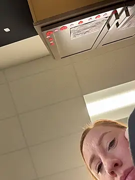 Snapshot of cinnatitties chatting on October 30, 5:35 pm cinnatitties online show from October 30, 5:35 pm