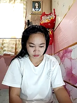 Hotbaby 1523 online show from April 29, 12:48 am