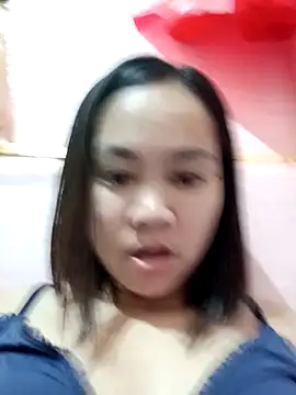 Snapshot of Hotbaby_1523 chatting on May 24, 11:37 am Hotbaby 1523 online show from May 24, 11:37 am