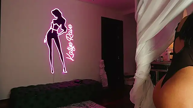 Katyerave online show from November 1, 8:11 pm