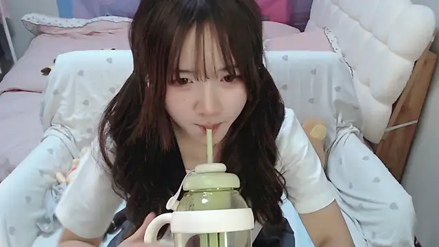 Sakura Anne online show from February 23, 8:49 am