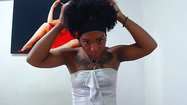 Snapshot of khendraDab chatting on October 5, 9:13 pm khendraDab online show from October 5, 9:13 pm