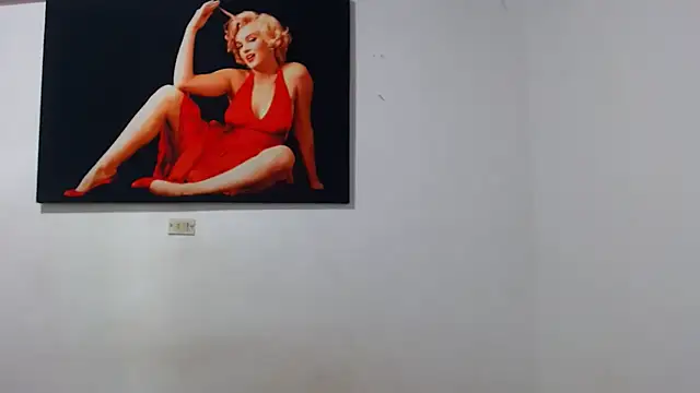 Snapshot of khendraDab chatting on November 2, 10:56 pm khendraDab online show from November 2, 10:56 pm