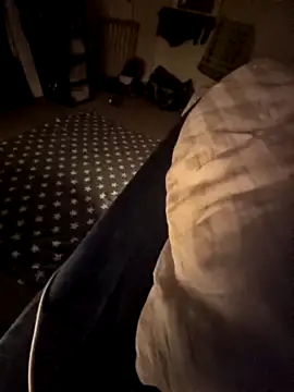 Snapshot of nufemit chatting on February 27, 11:05 pm nufemit online show from February 27, 11:05 pm