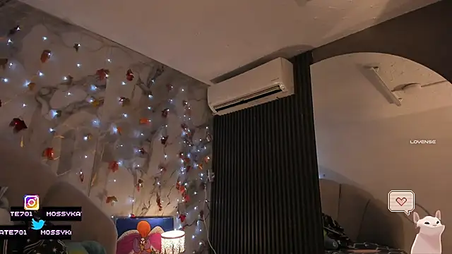 Katemoss70 online show from December 16, 12:21 pm