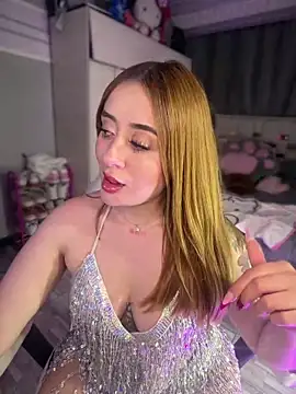 Sam Thompsoon  online show from April 23, 3:19 am