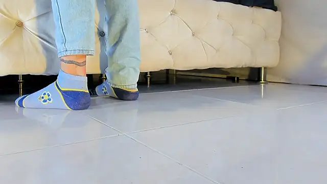 ArchieCollins online show from March 6, 9:55 pm