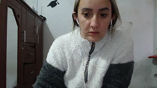 DeepAnal07 online show from April 15, 11:39 am