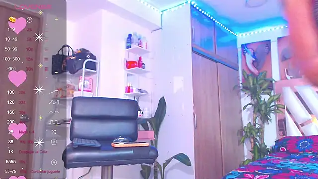 Hotgiirl 1 online show from March 26, 7:41 pm