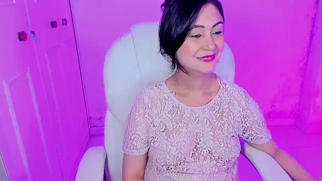 danielahot66 online show from February 28, 10:30 am