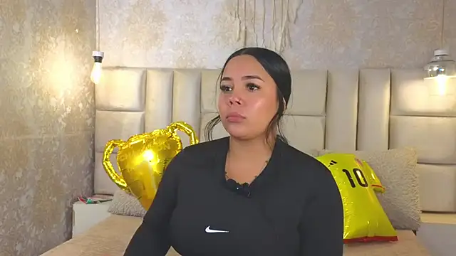 EmilyQueen3x online show from July 1, 11:34 am