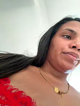 Snapshot of ArielleMillerr chatting on September 23, 6:11 pm ArielleMillerr online show from September 23, 6:11 pm