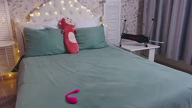 Wendy-Darling online show from February 24, 1:25 am