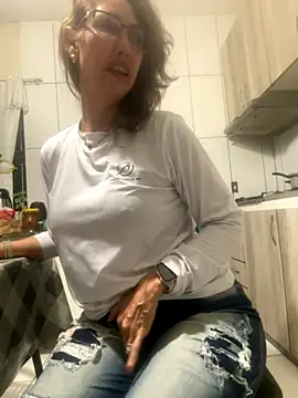 Snapshot of RAIRAsexy chatting on October 30, 2:46 am RAIRAsexy online show from October 30, 2:46 am