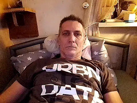 Lajostxh online show from March 4, 8:53 am