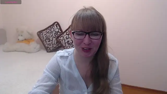 MargotLot online show from January 10, 4:44 am