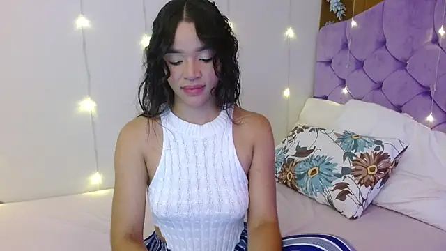 kiarablue online show from January 13, 1:45 am