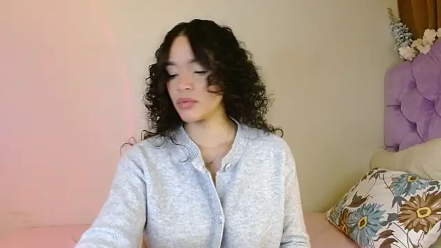 kiarablue online show from June 3, 2:03 am