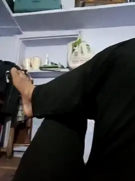 Sinewsex pussylove online show from April 8, 8:20 pm