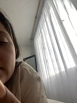 Snapshot of conhy_lehee chatting on December 2, 6:54 pm conhy lehee online show from December 2, 6:54 pm