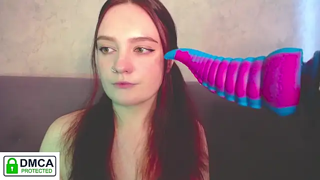 Snapshot of Alyssa___Scarlet chatting on February 7, 9:26 am Alyssa Scarlet online show from February 7, 9:26 am