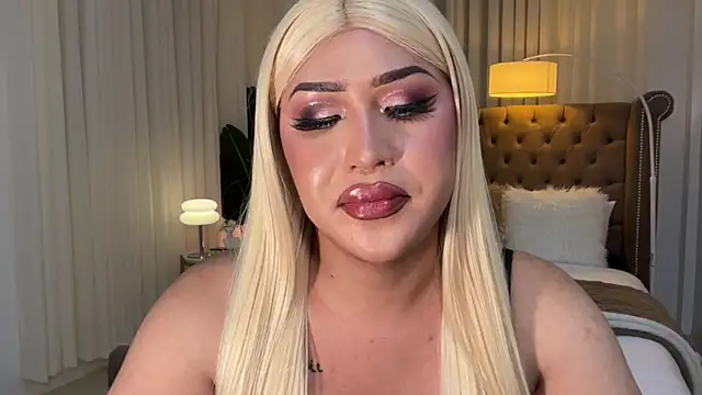 Your Majesty Tyra online show from March 12, 10:59 am