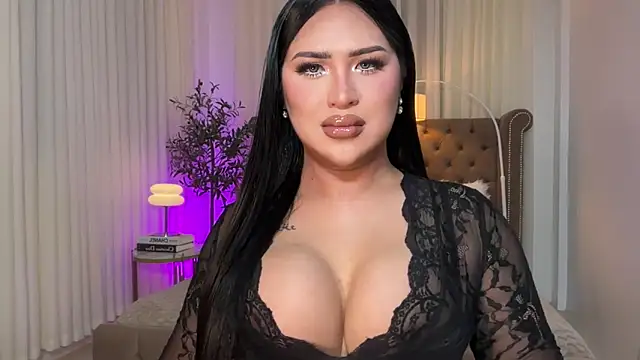 Your Majesty Tyra online show from September 22, 4:47 am