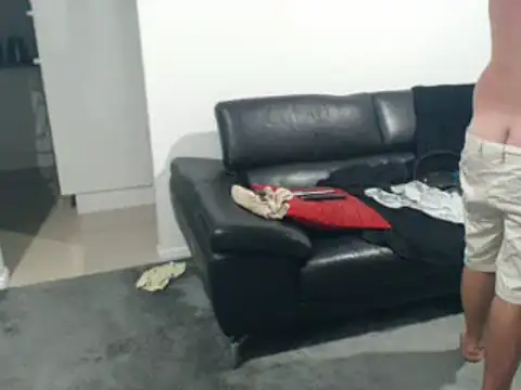 Snapshot of shhhoot73 chatting on December 23, 9:49 am shhhoot73 online show from December 23, 9:49 am