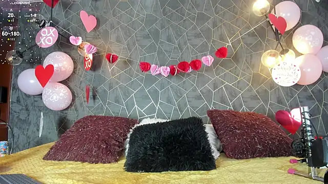 dayra angels online show from February 19, 8:16 pm