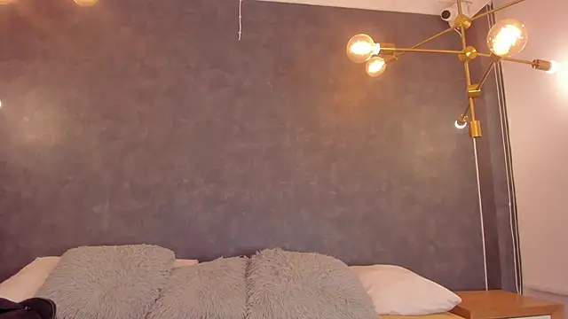 dayra angels online show from March 30, 4:19 pm