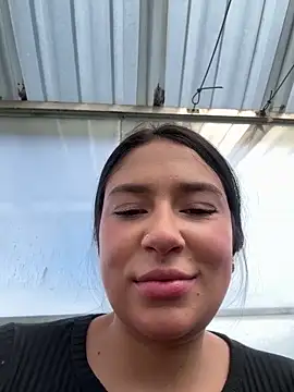 dayra angels online show from April 18, 7:18 pm