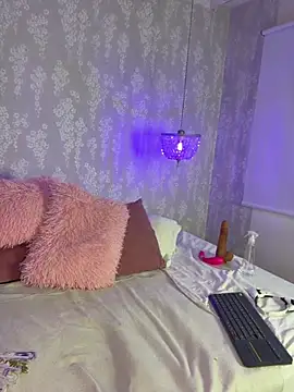 dayra angels online show from June 14, 8:11 pm