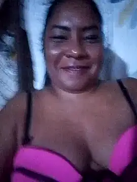 Snapshot of rosmery-navarro chatting on January 11, 10:51 pm rosmery-navarro online show from January 11, 10:51 pm