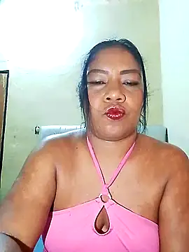 Snapshot of rosmery-navarro chatting on October 14, 8:15 am rosmery-navarro online show from October 14, 8:15 am