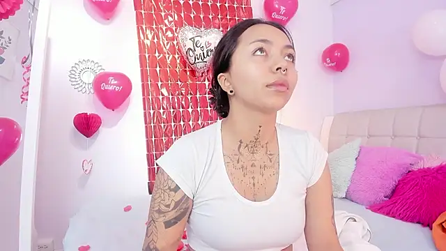 miss soffi  online show from February 14, 12:24 pm