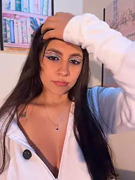 loolla 23 online show from April 9, 3:39 am