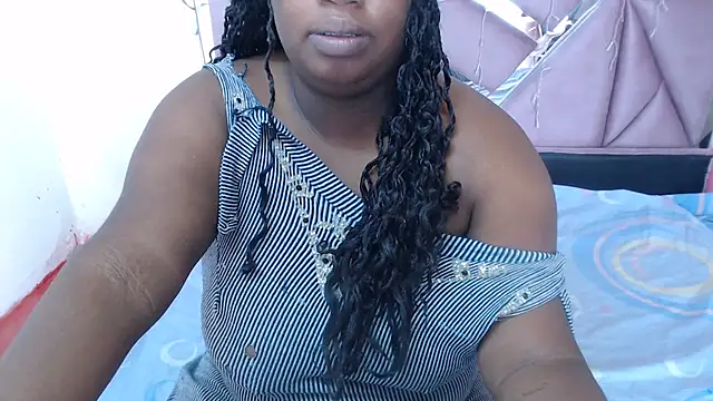 Snapshot of morenahott1 chatting on February 26, 2:57 pm morenahott1 online show from February 26, 2:57 pm