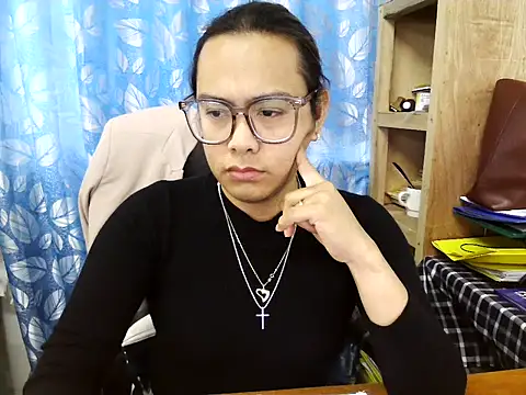 Your PrettyGirlxxx online show from May 8, 12:27 am