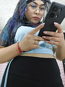 Hana    online show from April 17, 9:29 pm