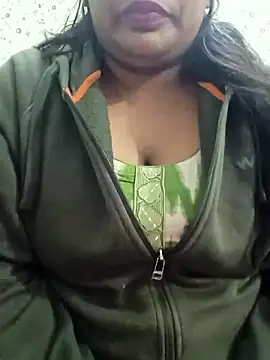 rekhabb123 online show from January 15, 3:22 am