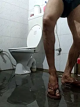 Desi Rider Aadi online show from February 4, 8:09 am