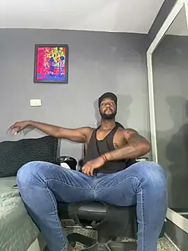 Snapshot of blackdrey18 chatting on January 7, 12:31 pm blackdrey18 online show from January 7, 12:31 pm