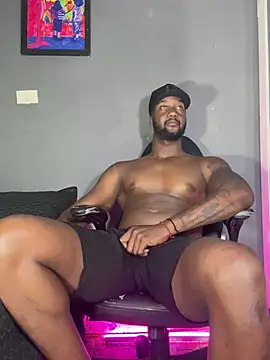 Snapshot of blackdrey18 chatting on January 28, 5:03 pm blackdrey18 online show from January 28, 5:03 pm