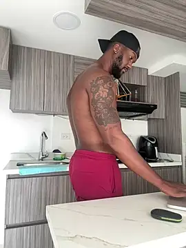 Snapshot of blackdrey18 chatting on March 18, 1:42 pm blackdrey18 online show from March 18, 1:42 pm